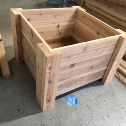 Redwood Cedar garden bed planter boxes raised elevated 3 4 5ft long wheels casters custom made vege