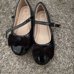 Toddler Girls Size 9 Flats/shoes 