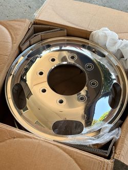 17x6.5 Dually Front Alloy Wheel Rim for Ford F350 DRW 2005–21 F–14 For truck use, front wheels only including Super Duty models. Design and po