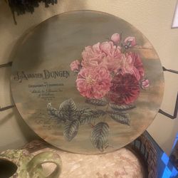Large round tray with metal handles