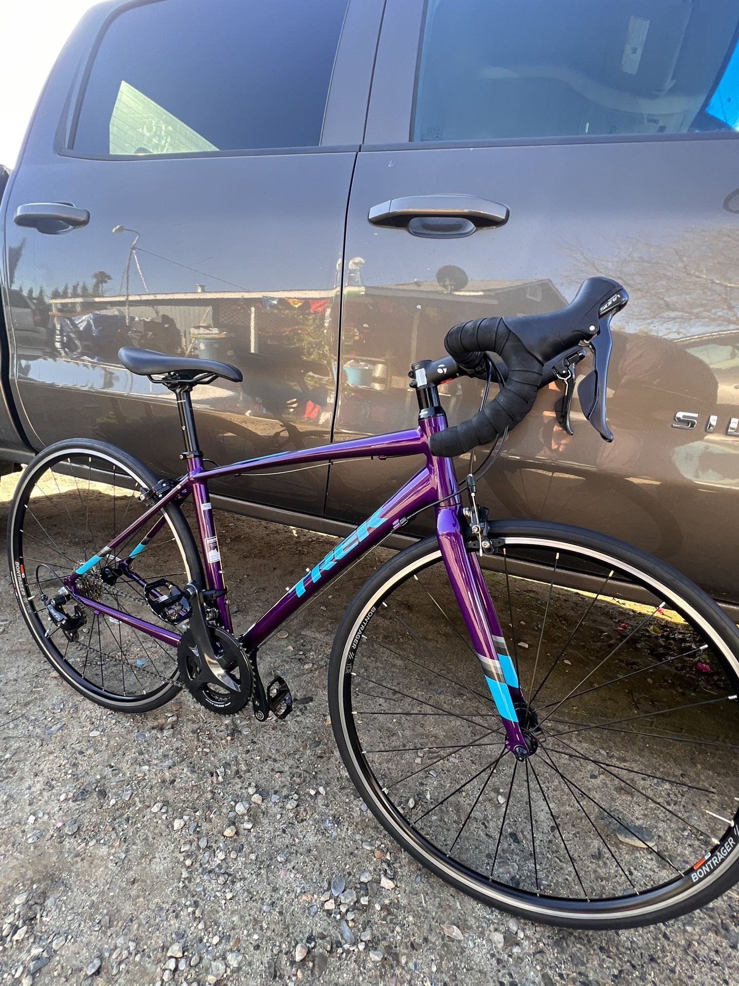 Trek Road Bike, Like New !