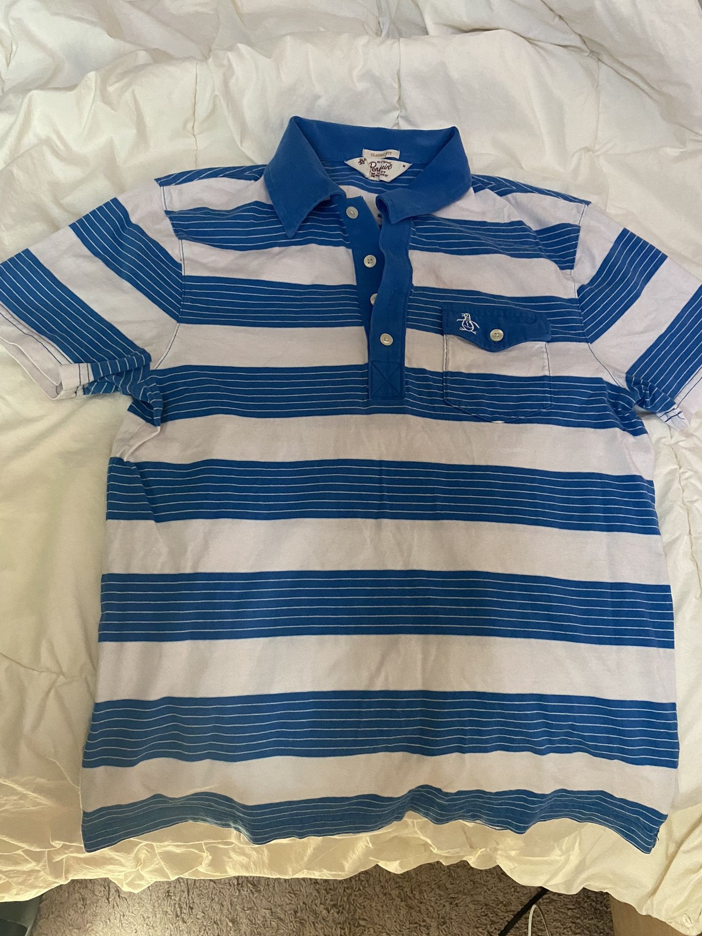 Lot of 2 Retro Penguin Munsingwear Polo shirt. Size Medium (slim fit)
