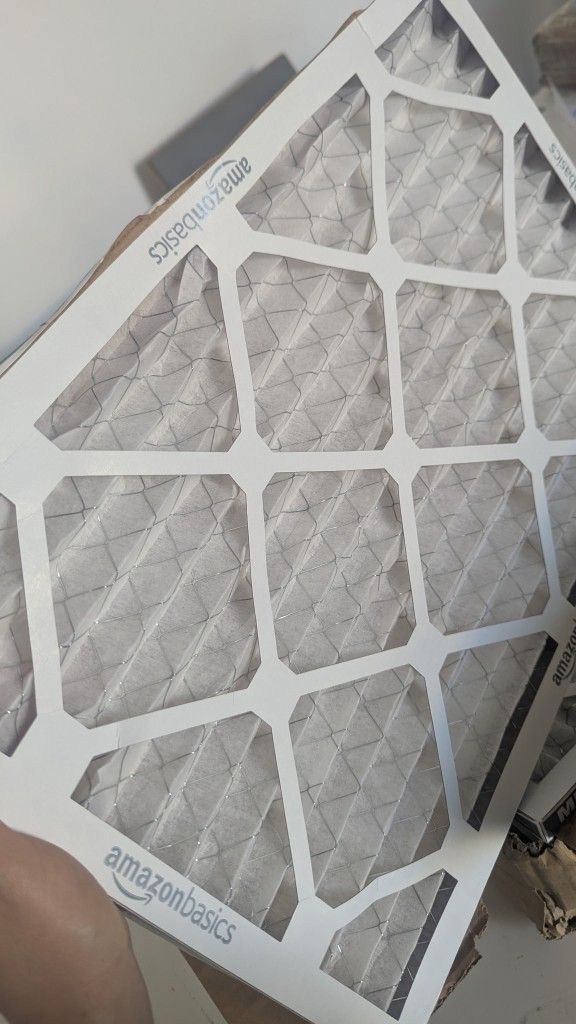 Amazon Basics Furnace Air Filter (X4) 14x20x1