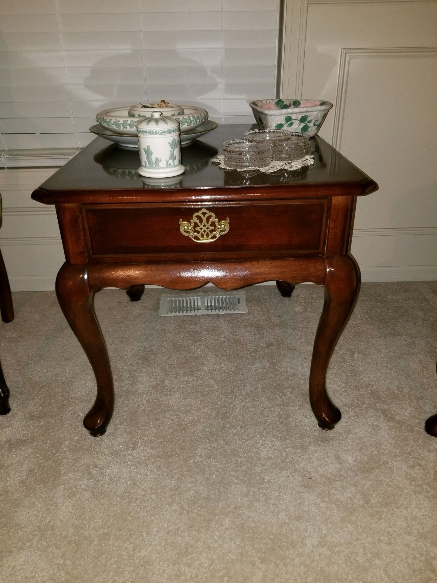 2 tables and 1 coffee table for sale
