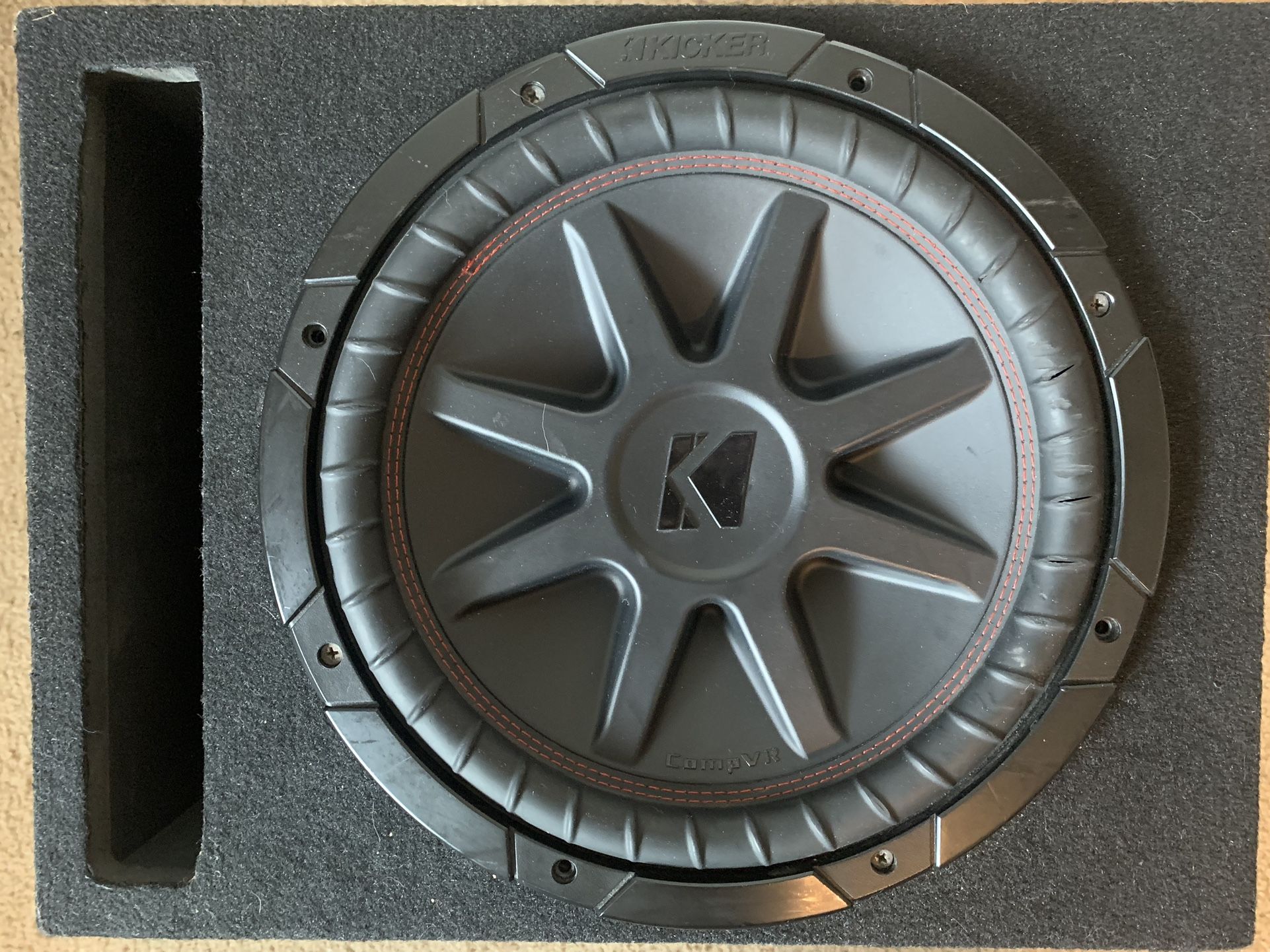 Kicker Comp VR 12 w/Ported Box 