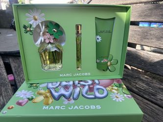 Marc Jacob Daisy Wild Set Edp 3.4oz 