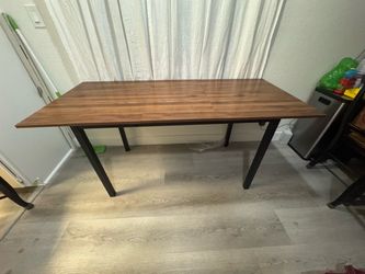 Dinning table