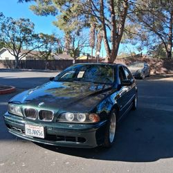 2001 BMW 540i