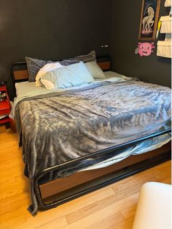 King Nectar Mattress, xtra study metal bed frame, and two sets of sheets