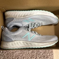 New Balance Sneakers