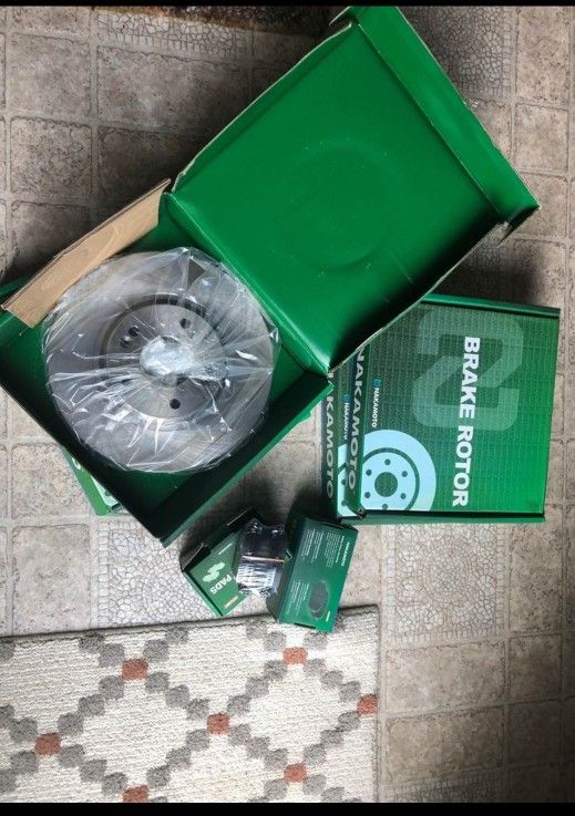 Brand New Brakes And Rotors Fit 07 08 Hyundai Sonata And Fit 07 08 Kia Optima V-6