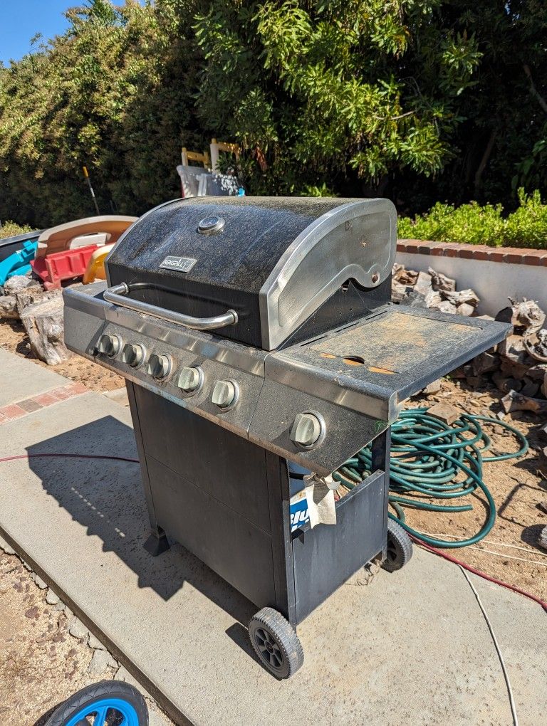 Use BBQ (Propane Not Included)