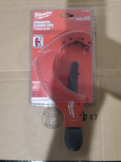 Milwaukee Copper Cutter