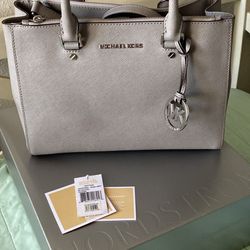 Michael Kors Sutton Satchel 
