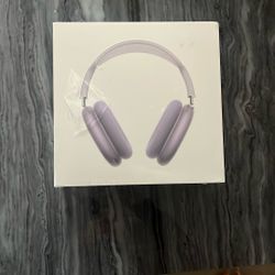 Airpods Maxes W Case Sealed Legit Willing To Negotiate 