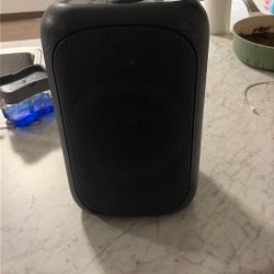 Selling Speaker Used Works Perfect Charger And Everything