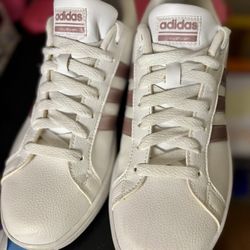 Adidas Cloudfoam sneakers