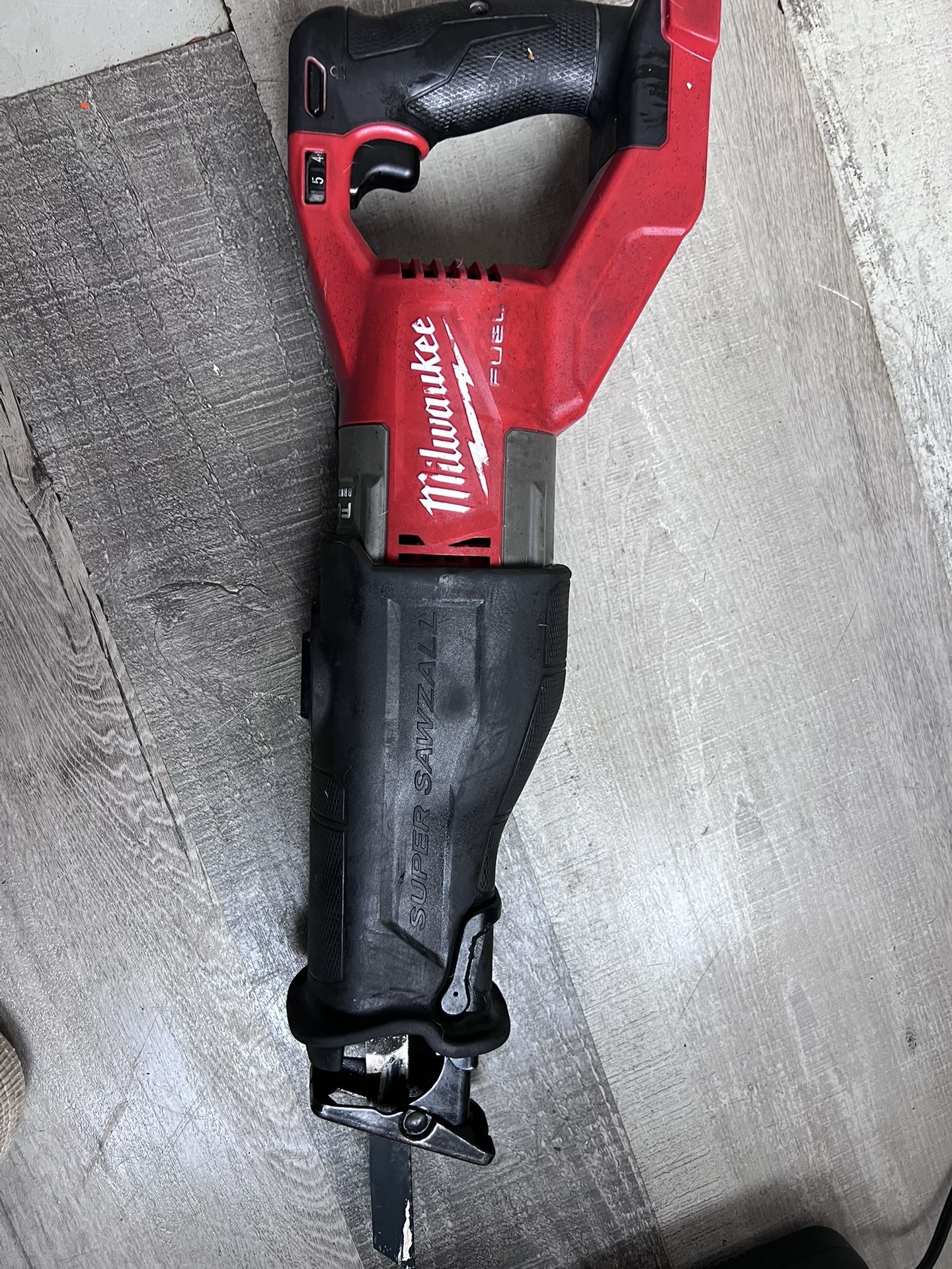 Milwaukee 18 Volt Saw Zall Tool Only