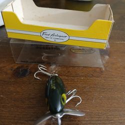 NOS Vintage Fred Arbogast 1/4oz. Jitterbug 630 in Box