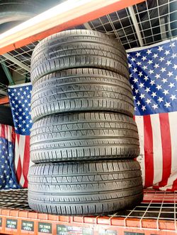4 Used Matching Tires 275/40R22 PIRELLI SCORPION VERDE ALL SEASON 275 40 22