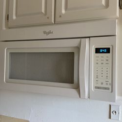 Whirlpool Microwave 