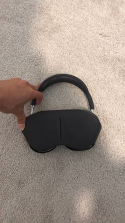 Air Pods Max (WITH RECEIPT)