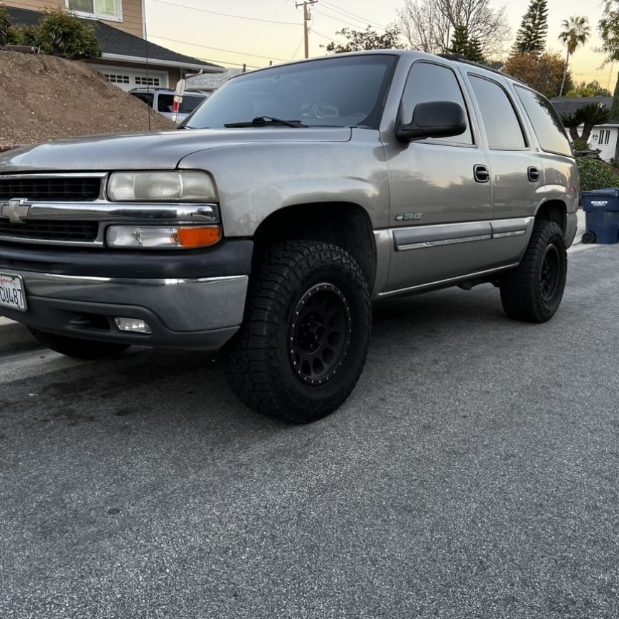 2002 Chevrolet Tahoe