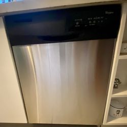 Whirlpool Dishwasher