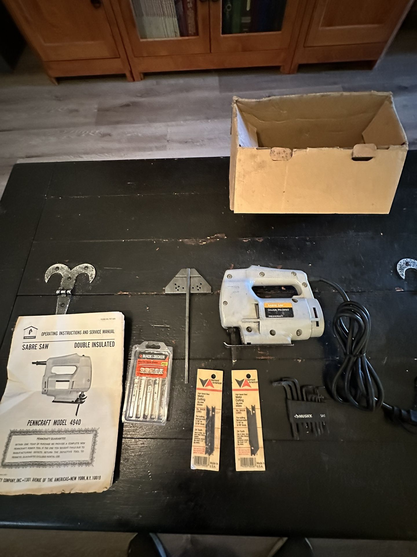 Penncraft Saber Saw Or Jig Saw Lots Of New Blades Hurley Allen Set And Guide )40