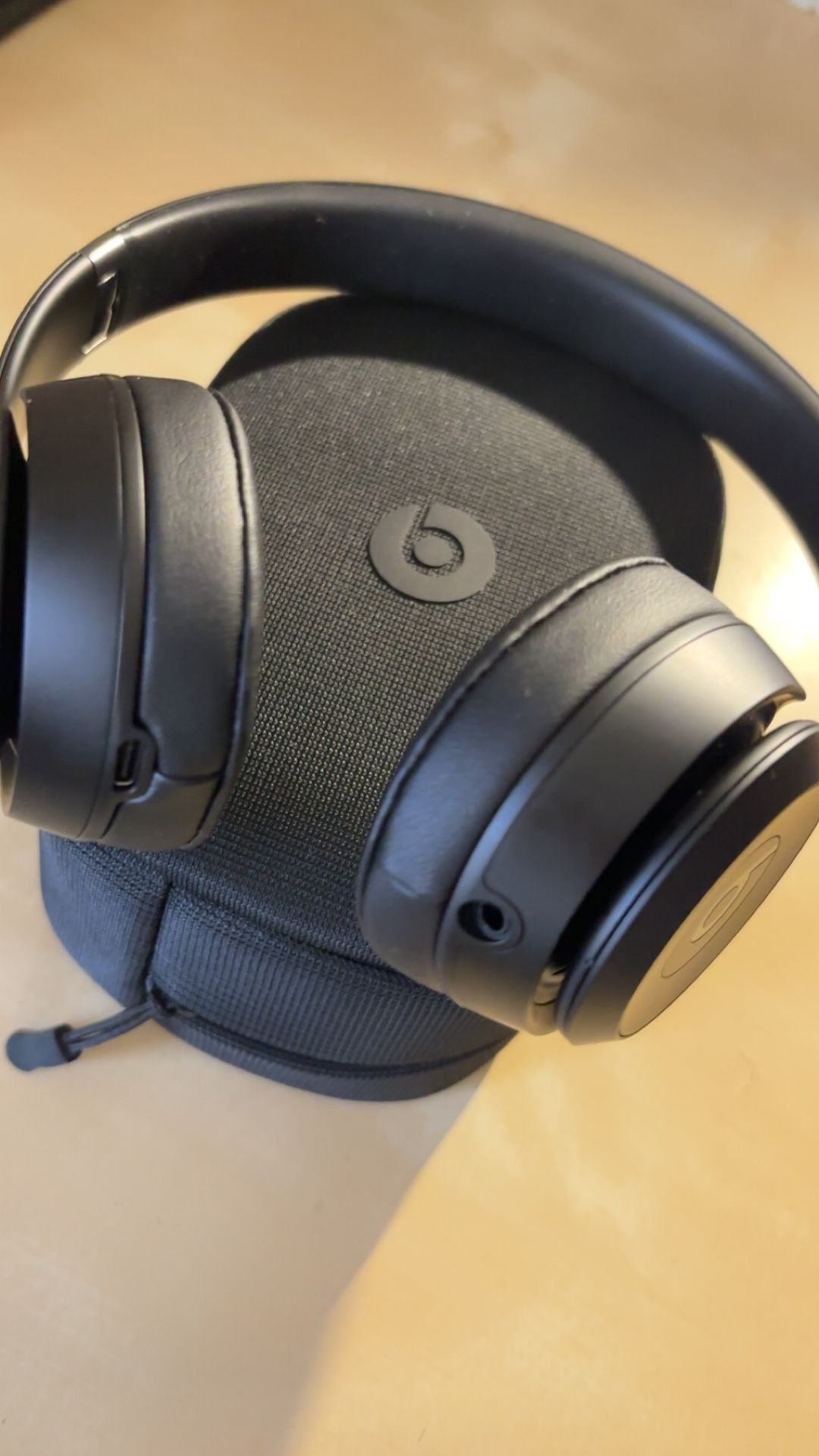 Beats Solo 3 Wireless Headphones