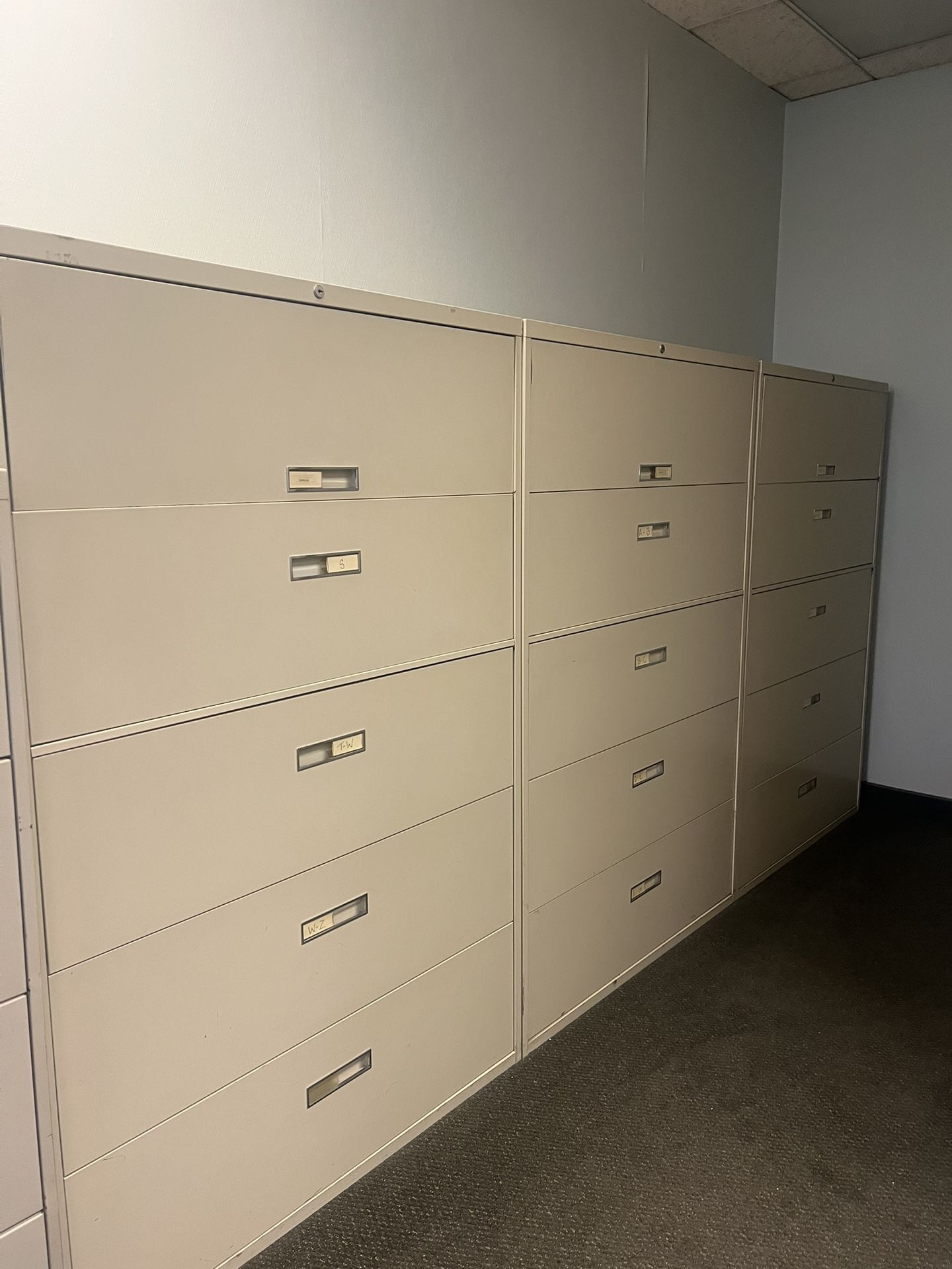4-Drawer Filing W/ Top Storage Cabinet & Shelf! 