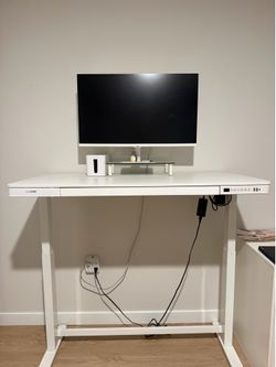 Flexispot White Comhar Desk with Drawer Desktop & Adjustable Frame with USB Charge Ports