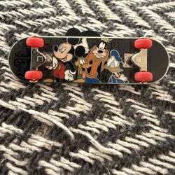 2009 Mickey and the Gang Skateboard Pin