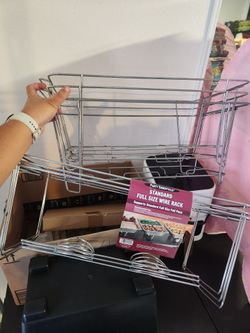 6 Full Size Tray Wire Racks