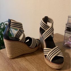 Tory Burch Shoe Wedges Size 8.5 