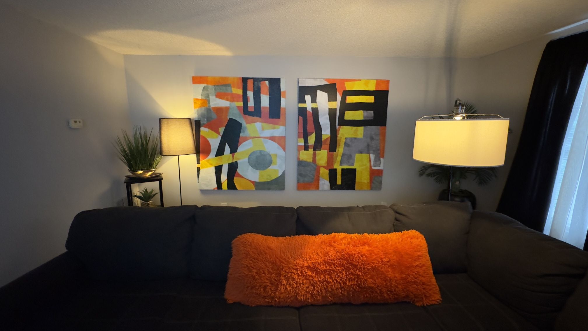 2 Large Picture Set
