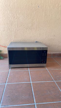 2.0 cu. ft. NeoChef™ Countertop Microwave $99 OBO