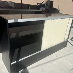 Three Countertops Display Cases 