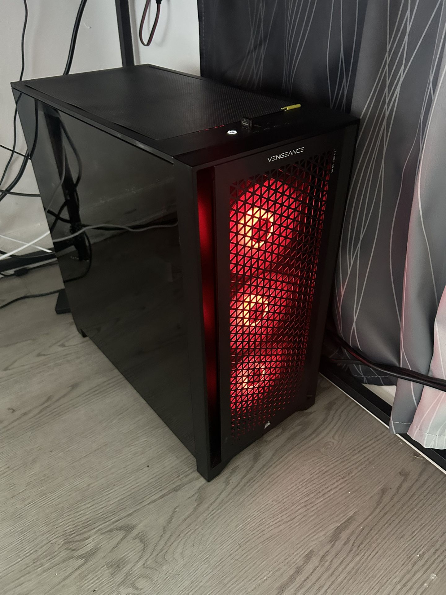 CORSAIR GAMING + 240 HZ MONITOR PC 3060 ti , R5600x
