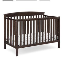 6 In 1 Convertible Baby Crib