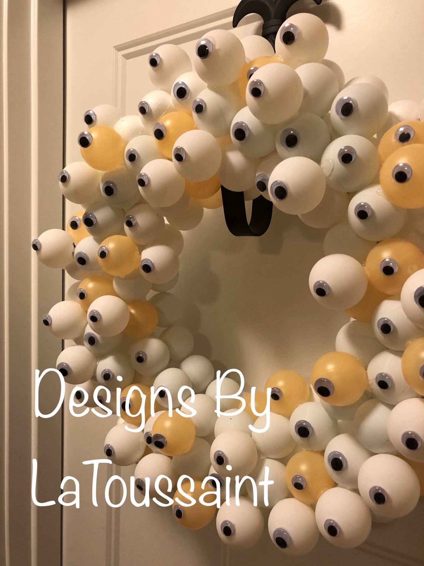 All Eyes on You!! Halloween Wreath