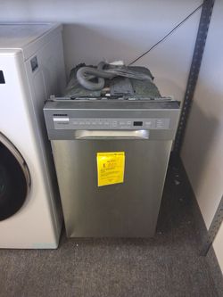 Frigidaire 18in wide Stainless Steel Dishwasher