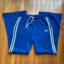 Rebook x Forever 21 women’s flare sweatpants