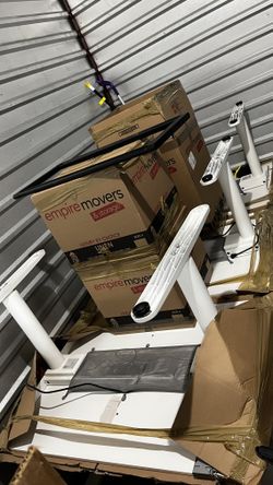 Electric Standing Desk Like New 