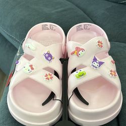 Hello Kitty Sandals