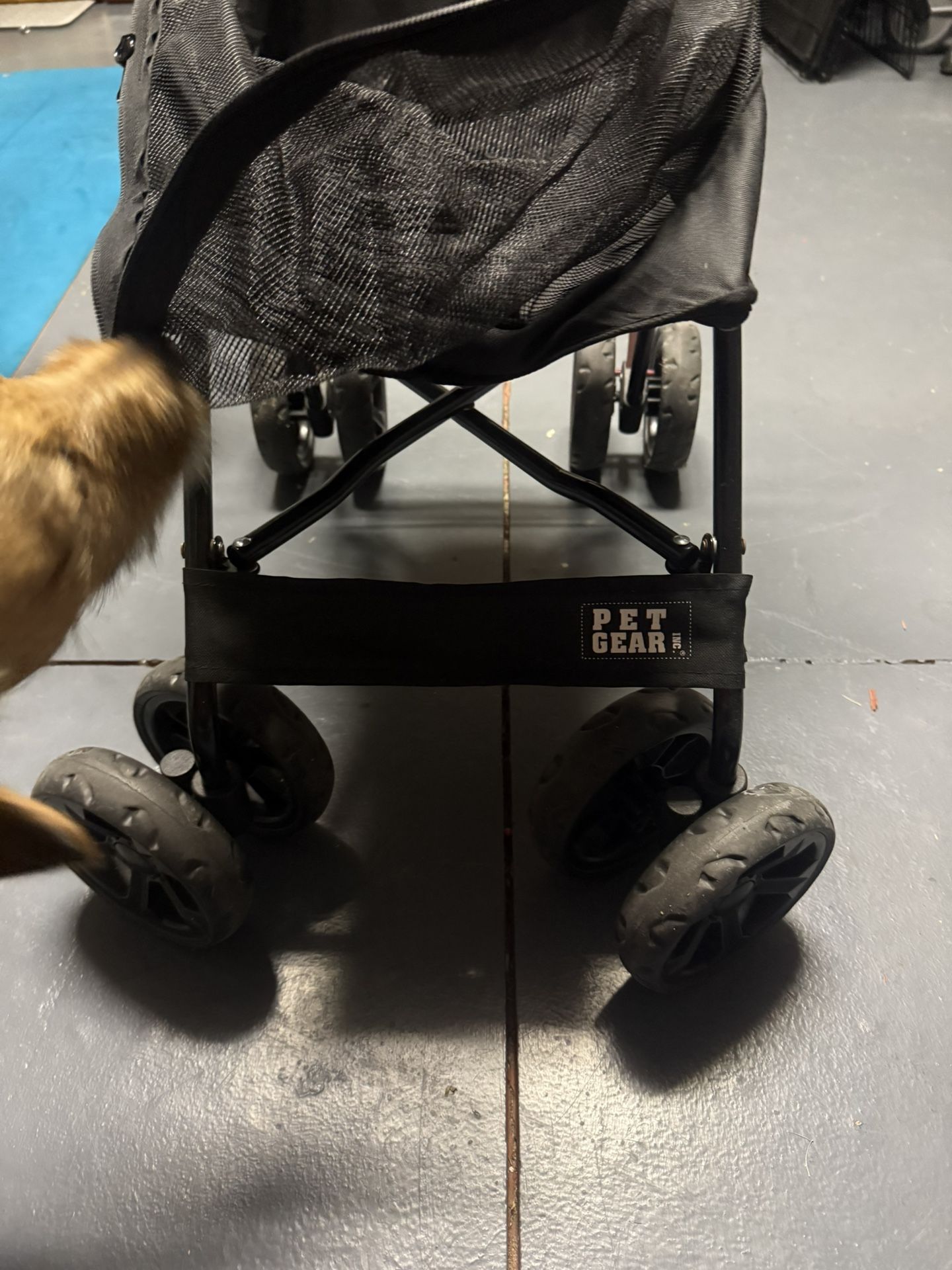 Dog stroller for small dogs under 15