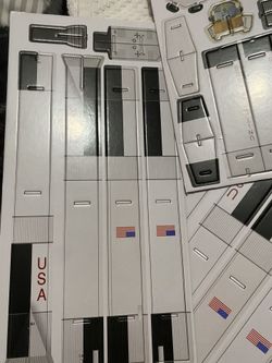 Smithsonian Build The Rocket