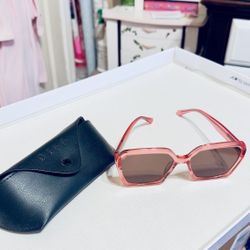 DIFF Polarized Sunglasses •Aura Candy Pink Crystal• with Black Case