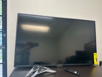 Insignia 43” NEW smart TV