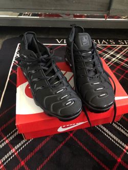 New Nike Air Vapor Max Size 9.5 Men Shoe
